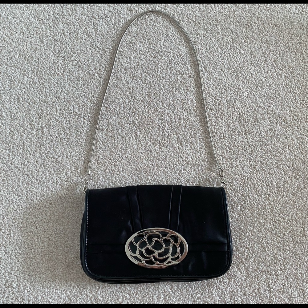Black purse